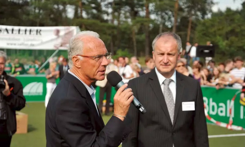 TSVBardowick-Eröffnung-Minispielfeld-mit-FranzBeckenbauer-048