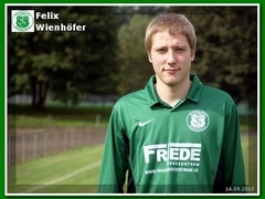 Felix Wienhöfer spielte am Samstag in der Zweiten und saß am Sonntag bei der Ersten auf der Bank