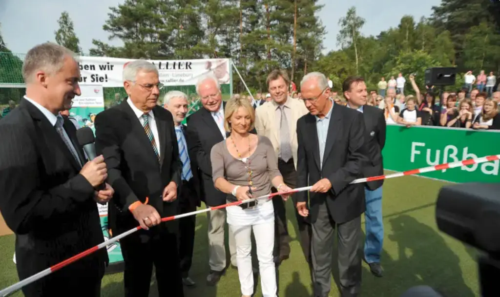 TSVBardowick FranzBeckenbauer Einweihung Minispielfeld 18.06.2009 07